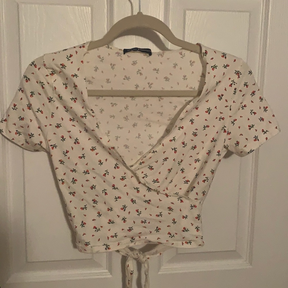 Brandy Melville wrap top